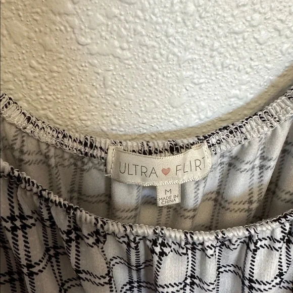 Ultra Flirt Plaid Babydoll Emma Dress Size Medium Jnr - Picture 2 of 8